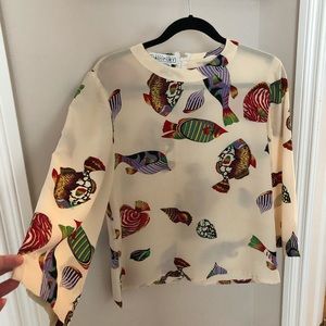 Exquisite 100% silk blouse, sure to garner ooohhhs